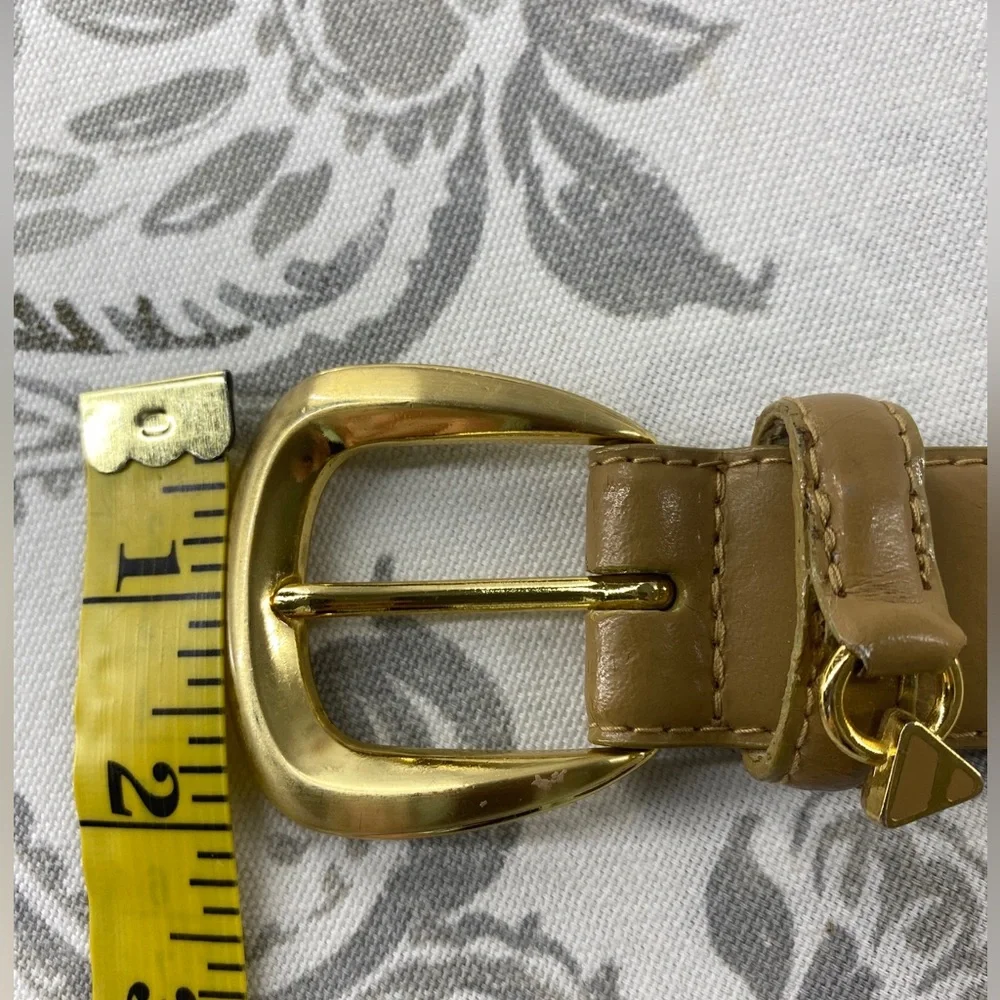 LIZ CLAIBORNE Vintage Leather Belt Taupe Gold Brass Buckle  Preppy Prep‎